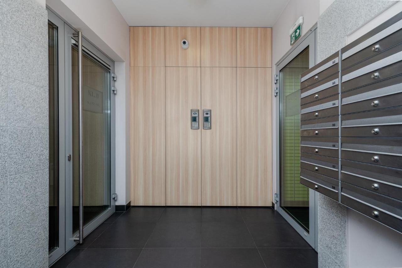 Borkowska Standard Apartment Krakow Luaran gambar